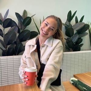 Meet your Posher, Audrey